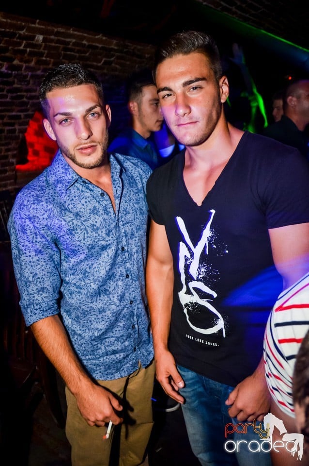 Friday night clubbing, 