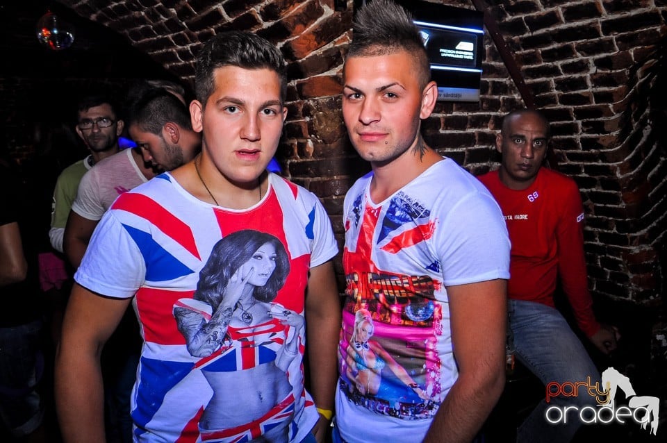 Friday night clubbing, 