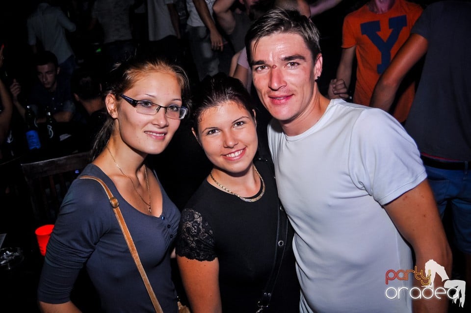 Friday night clubbing, 