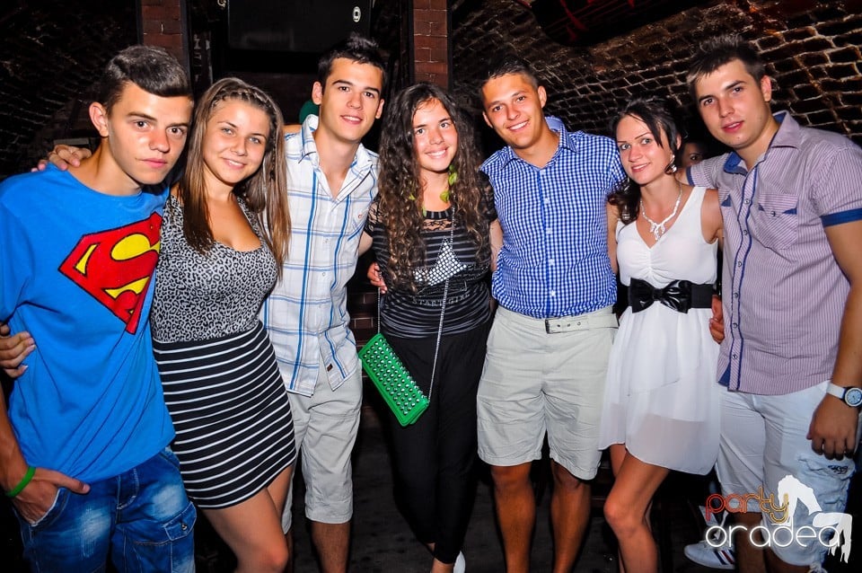 Friday night clubbing, 