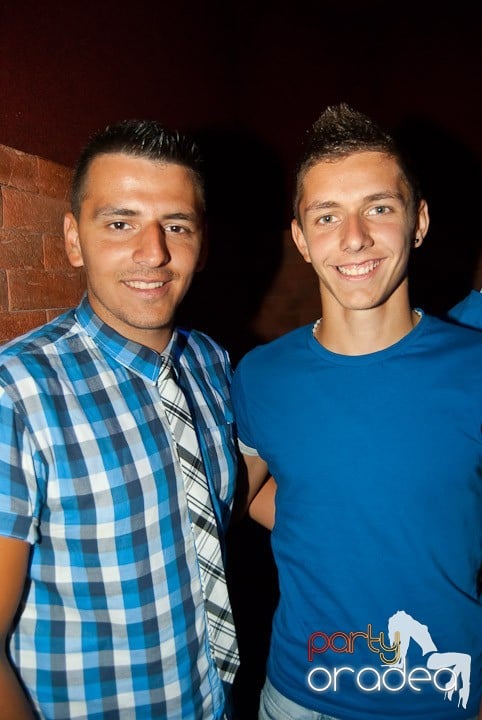 Friday Party @ Escape, 