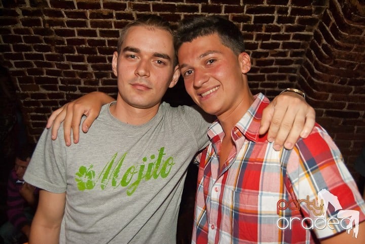 Friday Party @ Escape, 