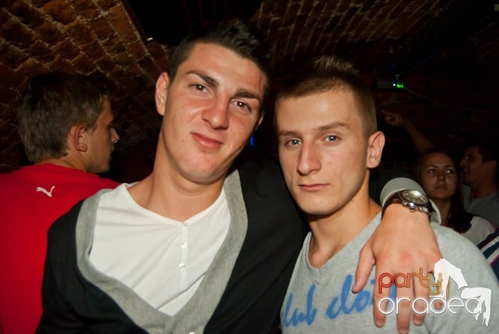 Friday Party @ Escape, 