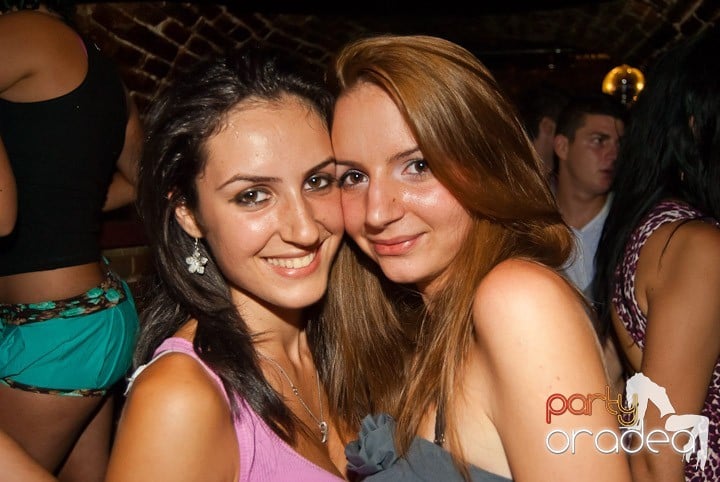 Friday Party @ Escape, 