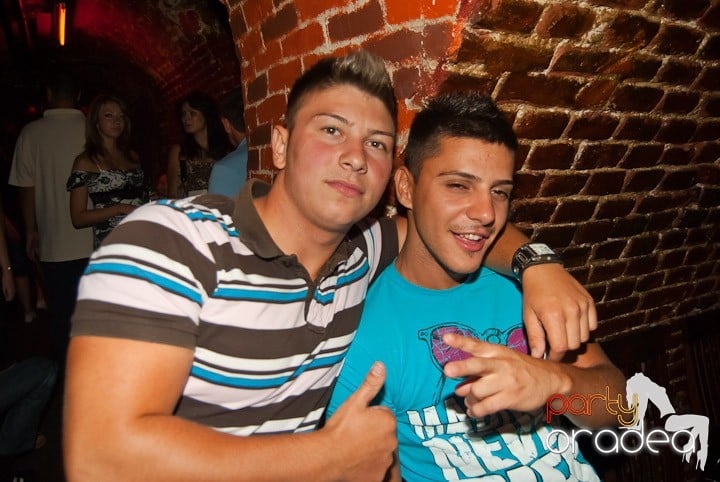 Friday Party @ Escape, 