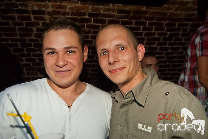 Friday Party @ Escape, 