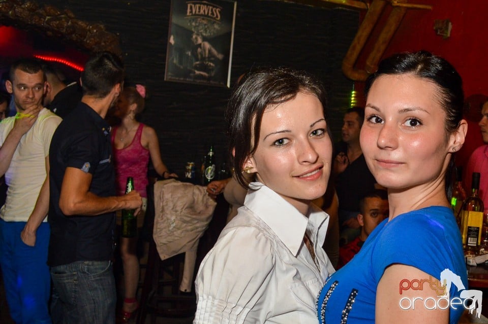 Friday party in club Downtown, 