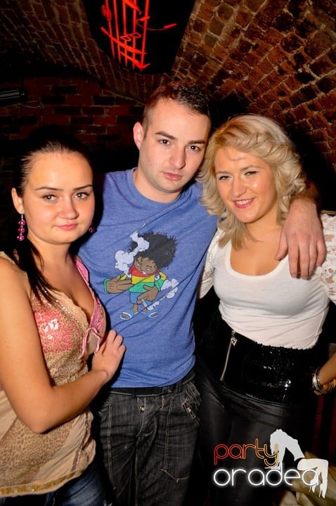 Friday Party în Club Escape, 