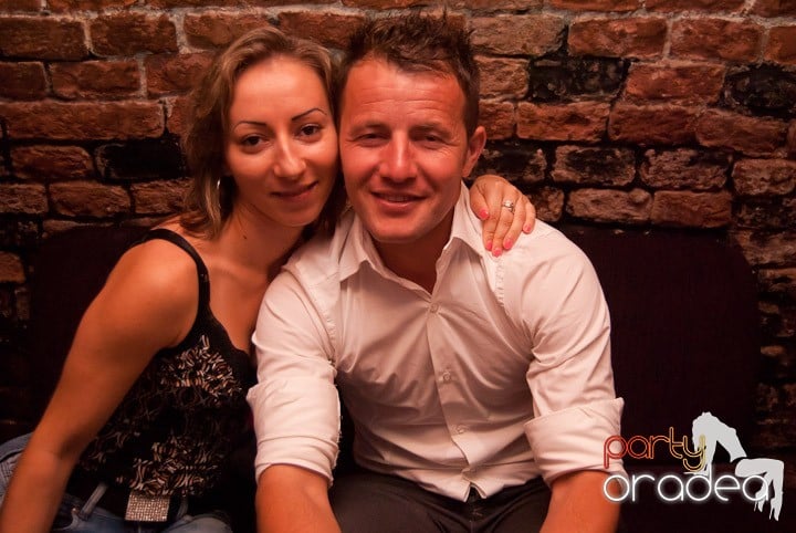 Friday Party în Club Escape,