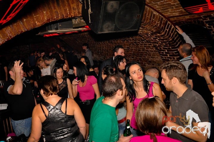 Friday Party în Club Escape, 