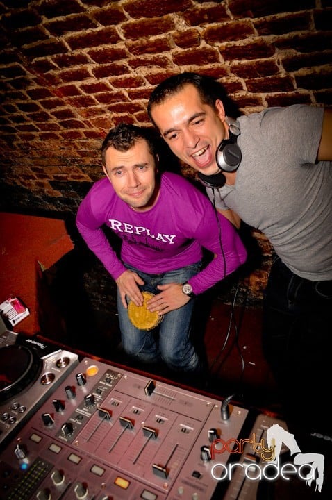 Friday Party în Club Escape, 