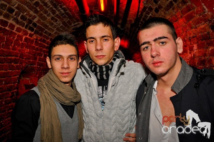 Friday Party în Club Escape, 