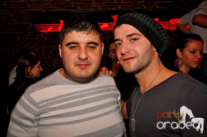 Friday Party în Club Escape, 