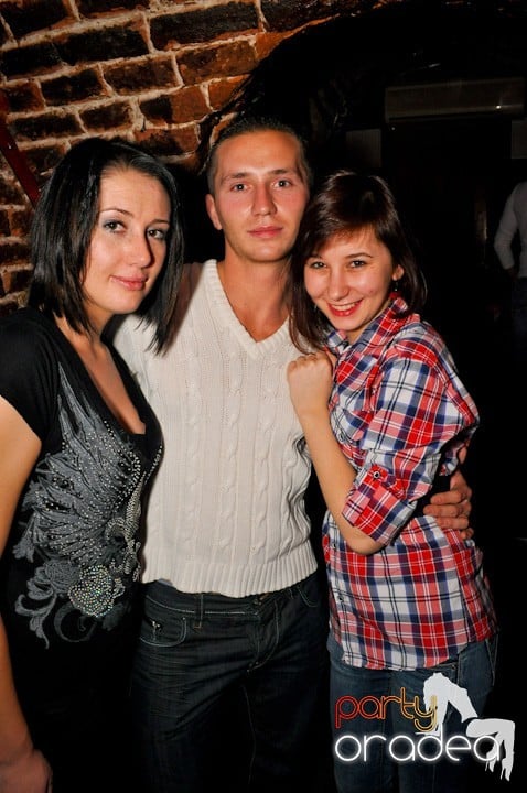 Friday Party în Club Escape, 