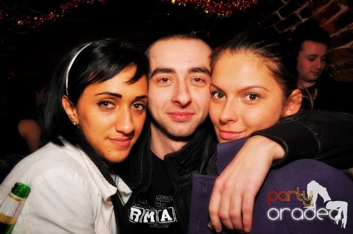 Friday Party în Club Escape, 