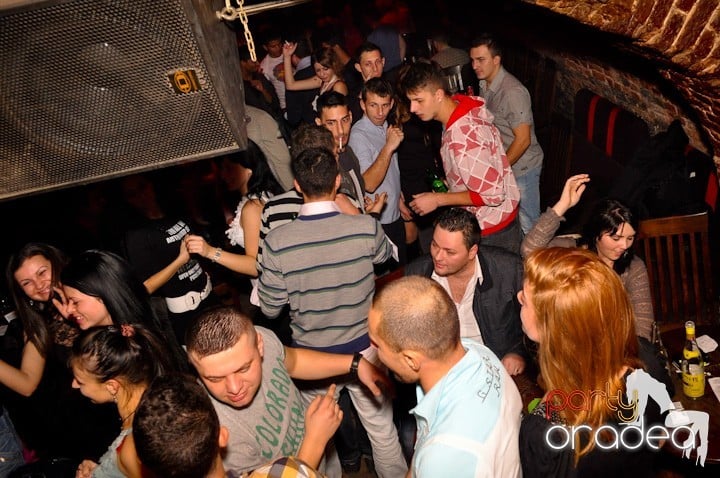 Friday Party în Club Escape, 