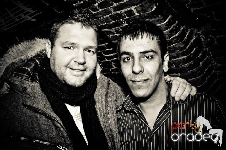 Friday Party în Club Escape, 