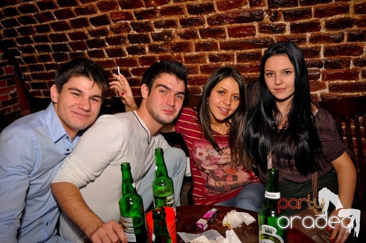 Friday Party în Club Escape, 