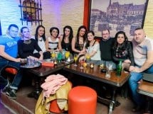 Friday Party în Downtown Paparazzi