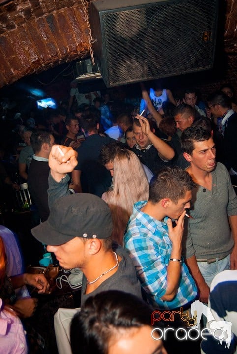 Friday Party în Escape, 