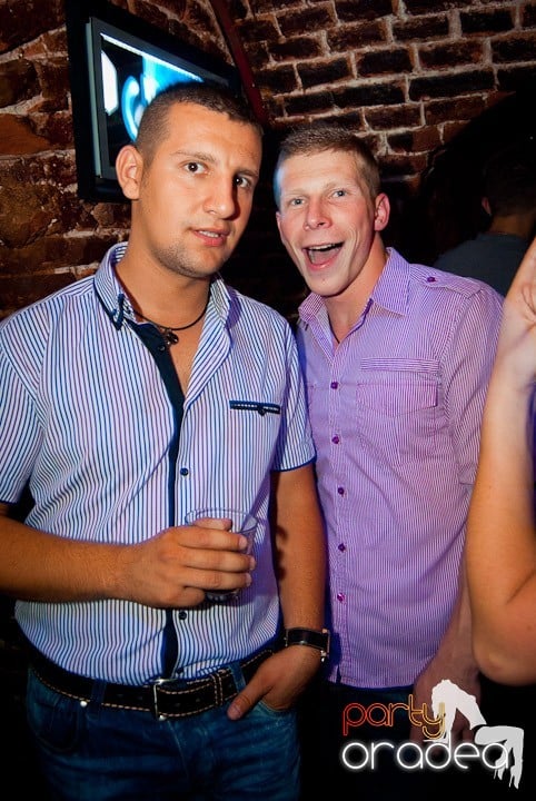 Friday Party în Escape, 