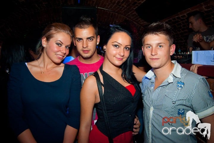 Friday Party în Escape, 