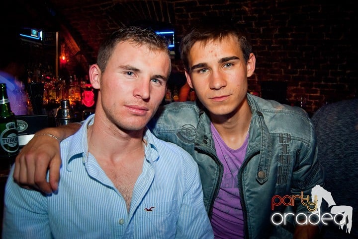 Friday Party în Escape, 