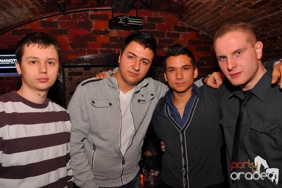 Friday Party în Escape, 