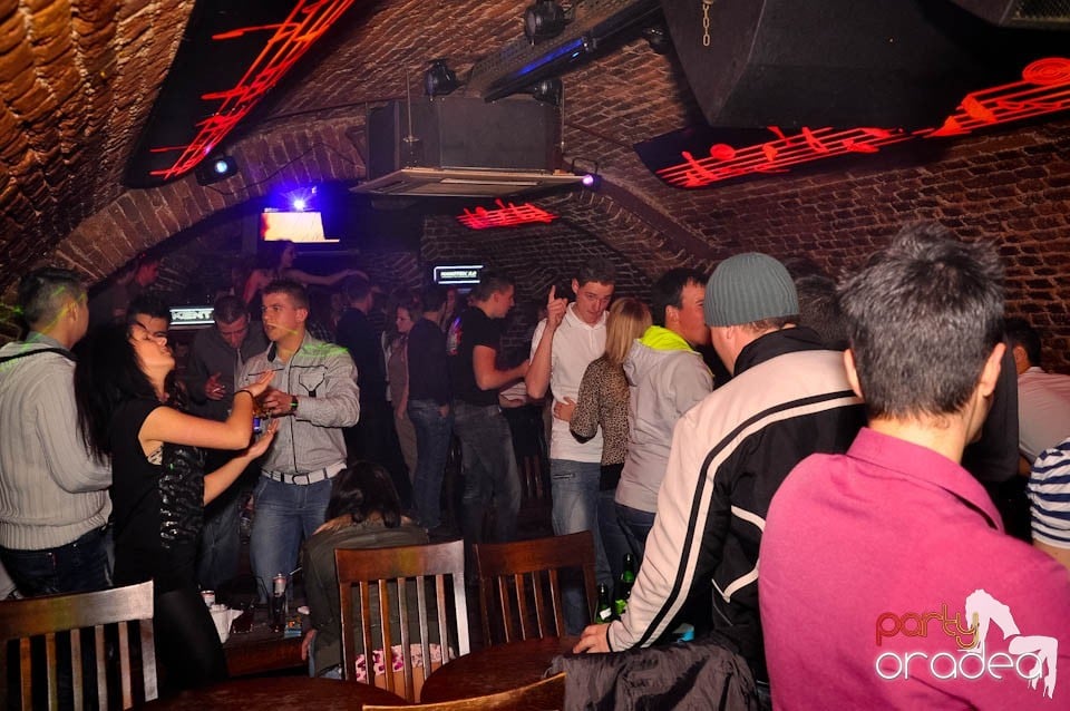 Friday Party în Escape, 