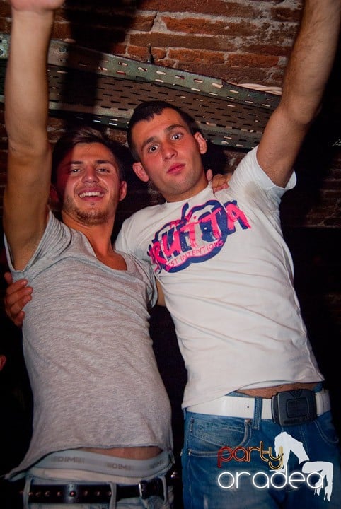 Friday Party în Escape, 