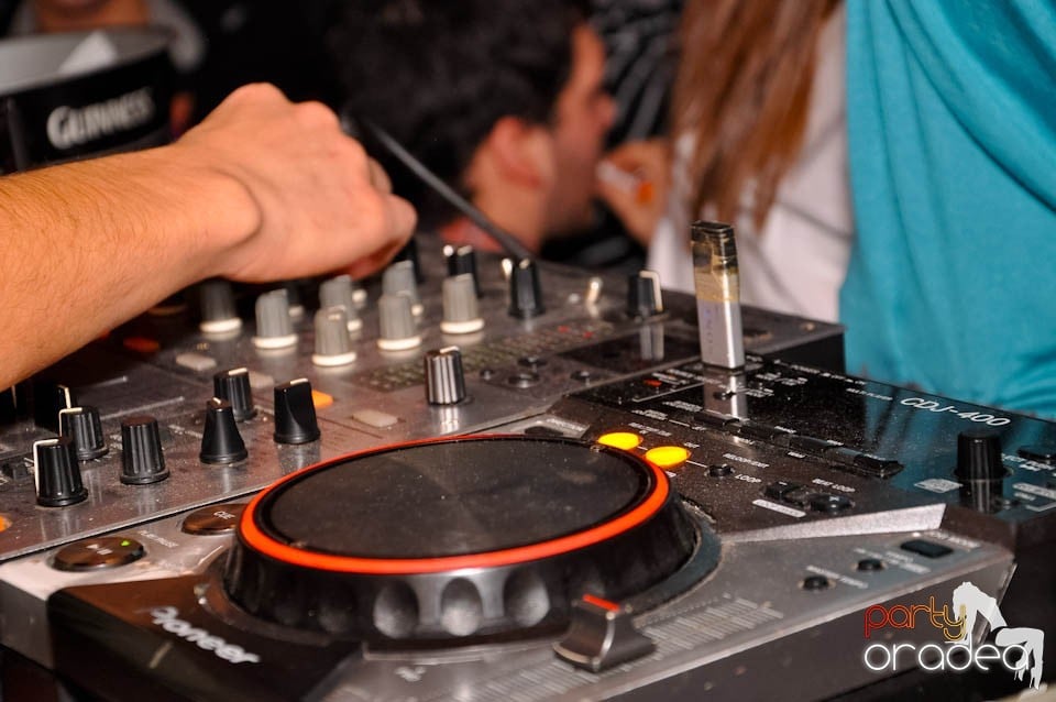 Friday Party în Escape, 