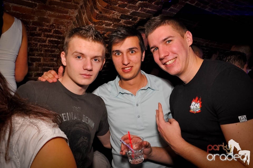 Friday Party în Escape, 