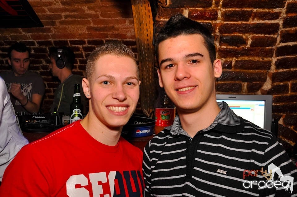 Friday Party în Escape, 