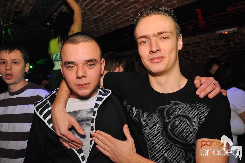 Friday Party în Escape, 