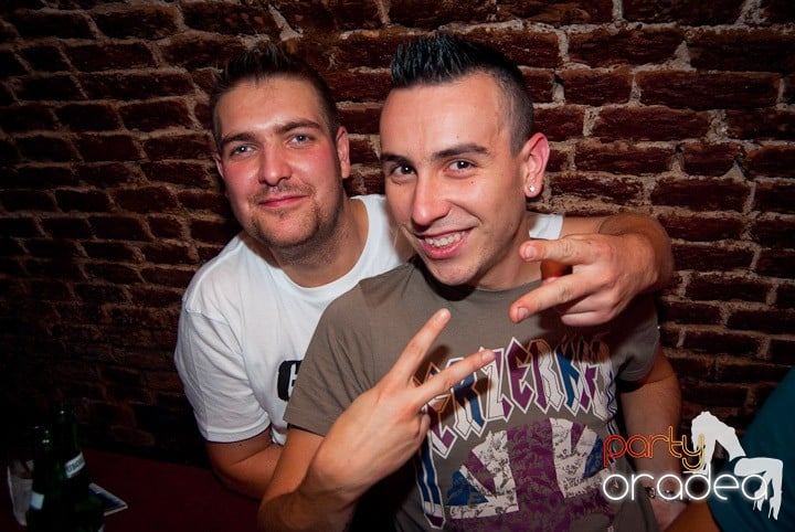 Friday Party în Escape, 