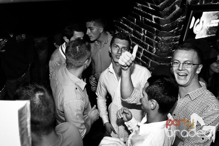 Friday Party în Escape, 