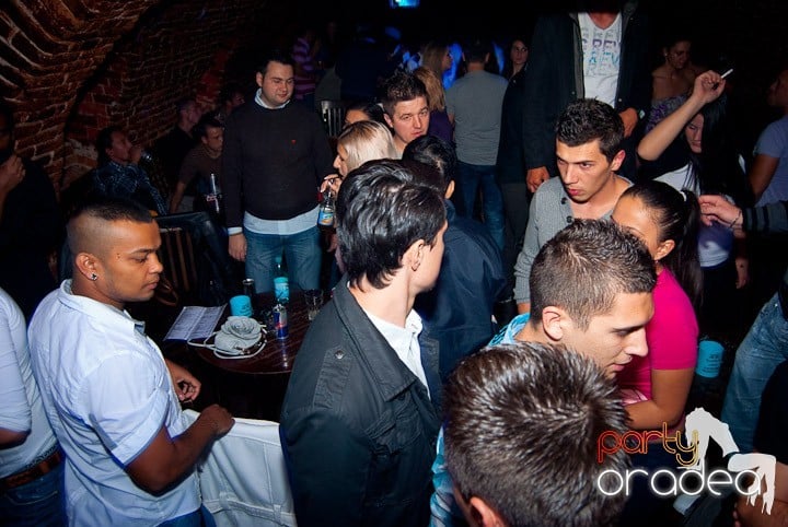 Friday Party în Escape, 