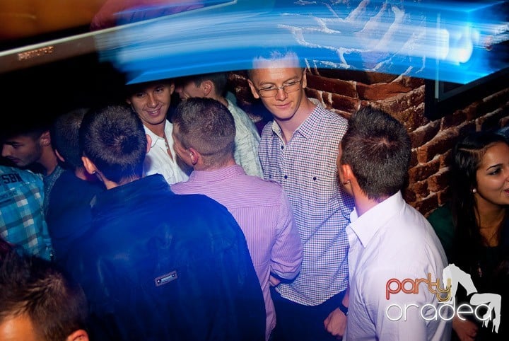 Friday Party în Escape, 