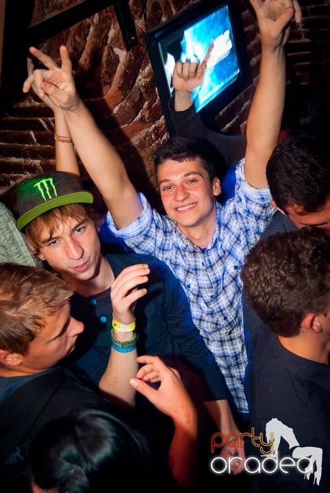 Friday Party în Escape, 