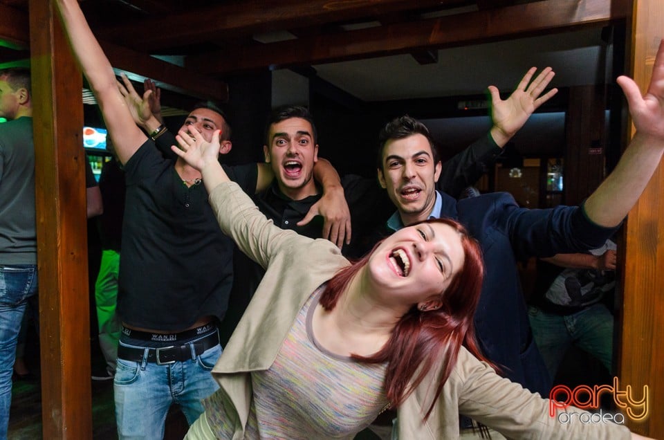 Friday Party @ Window, 