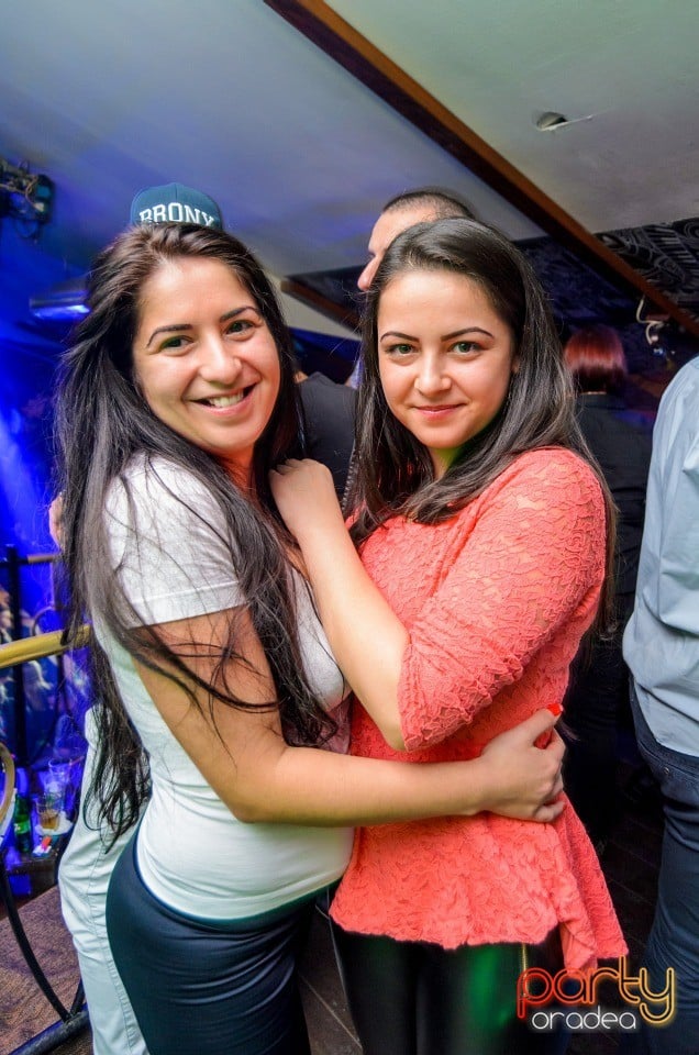 Friday Party, 