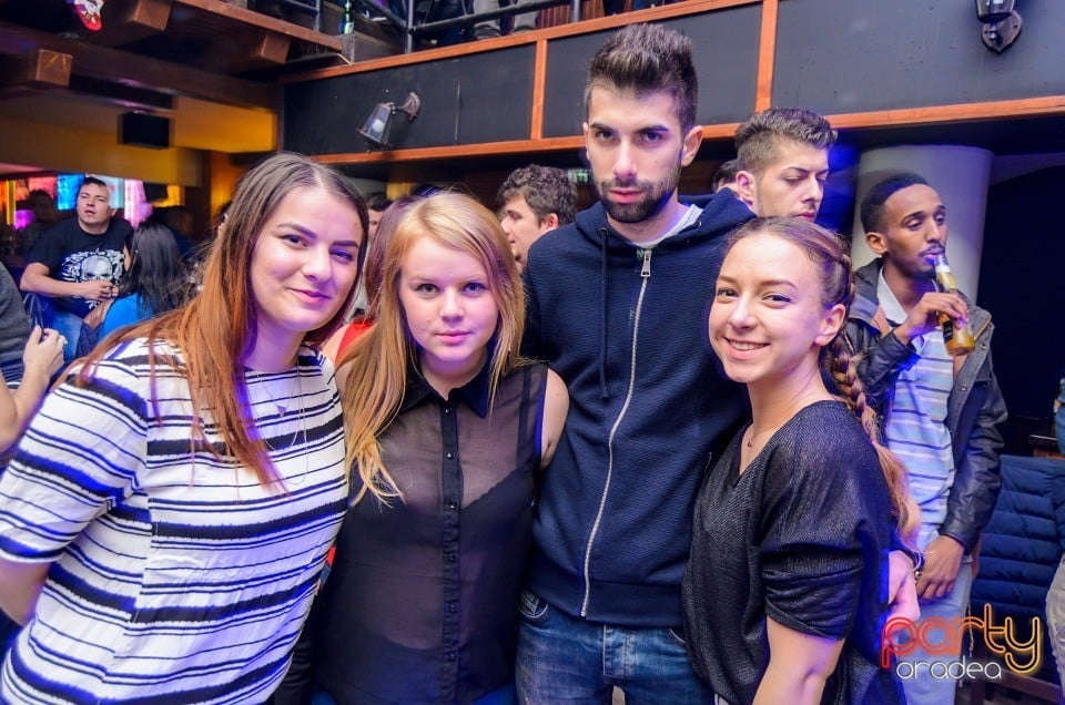 Friday Party, 
