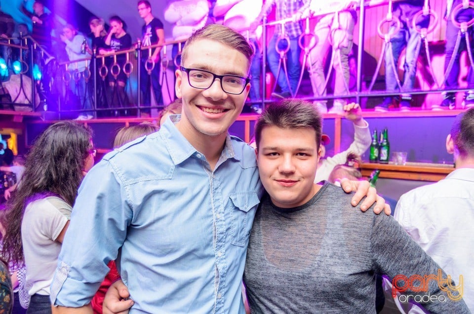 Friday Party, 