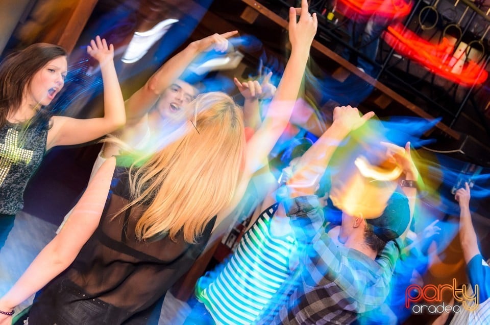 Friday Party, 
