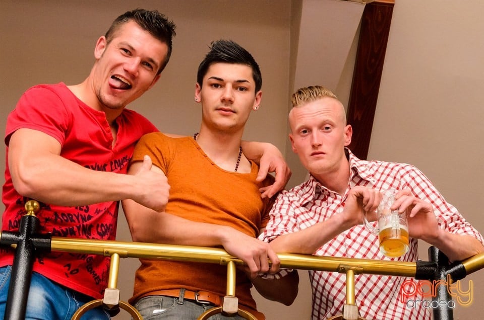 Friday Party, 