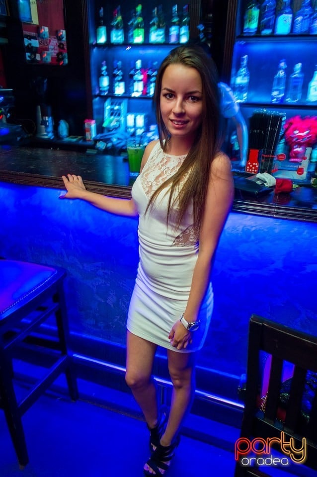 Friday party, 