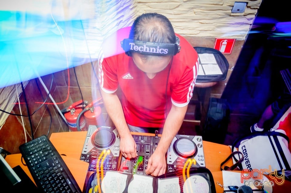 Friday Party, 