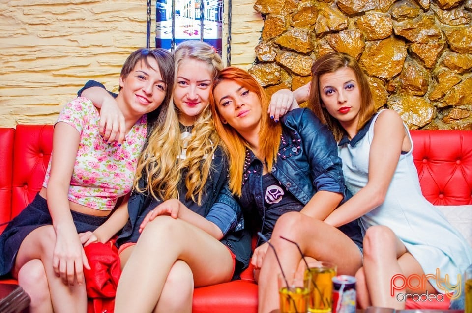 Friday party, 