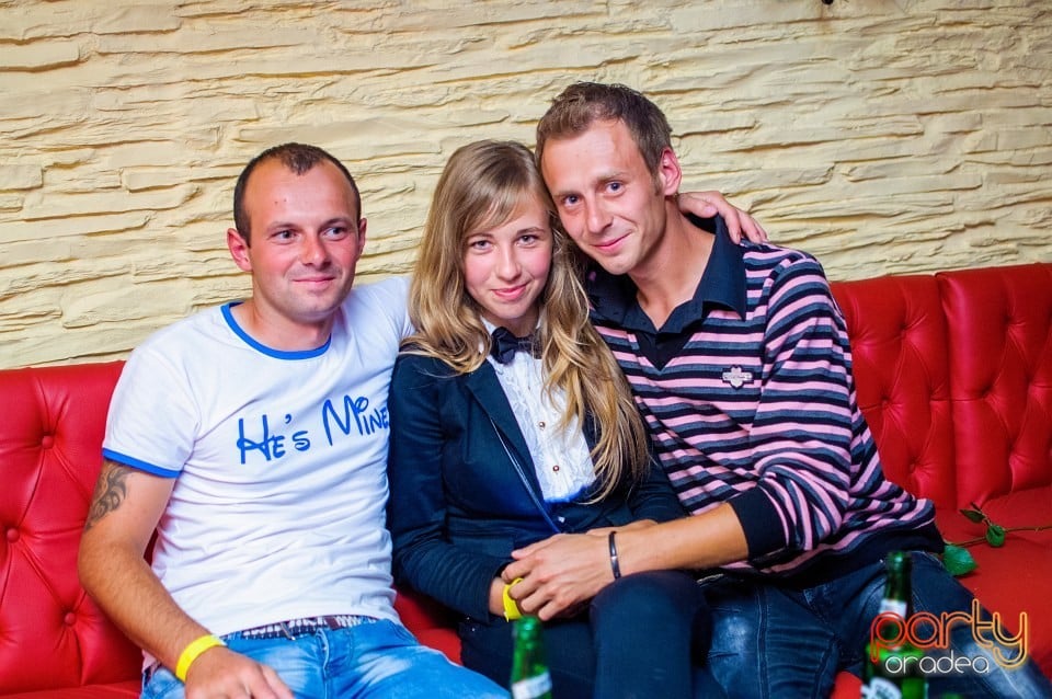 Friday party, 