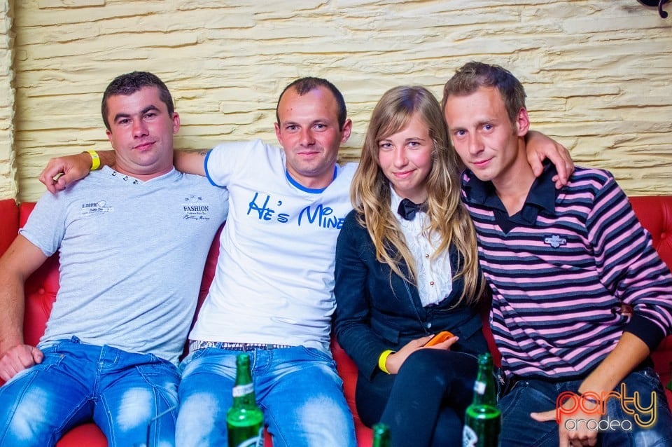 Friday party, 